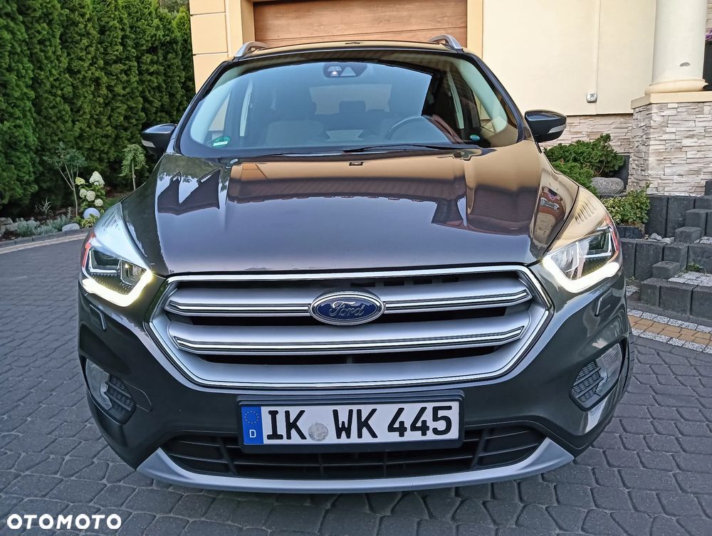Ford Kuga - 24
