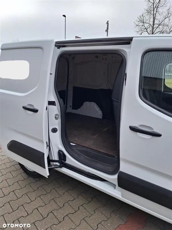 Opel Combo Life 1.2 Turbo S&S - 3