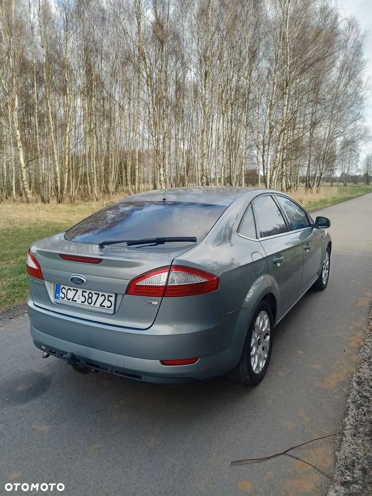 Ford Mondeo 2.0 TDCi Titanium - 3