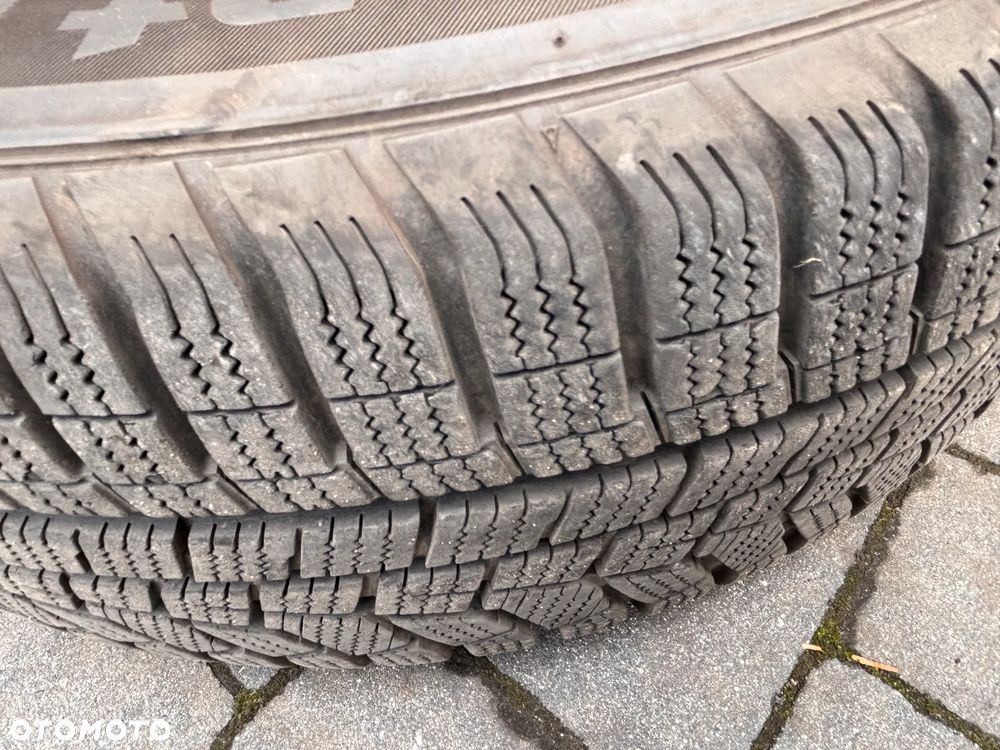 Toyota RAV4 2.0 Comfort 4x2 - 23