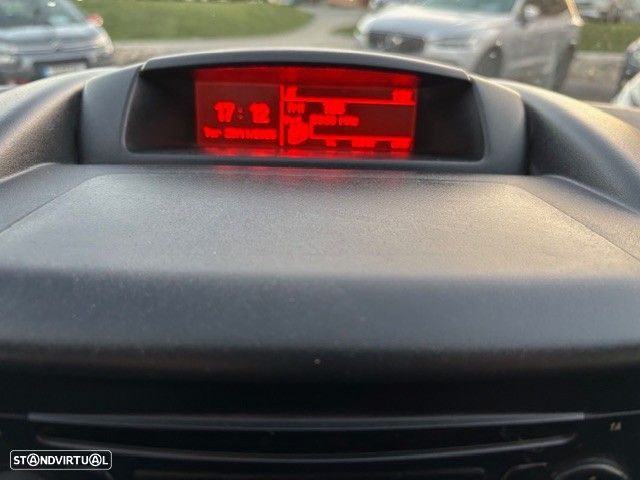 Citroën Berlingo 1.6 e-HDi Séduction - 7