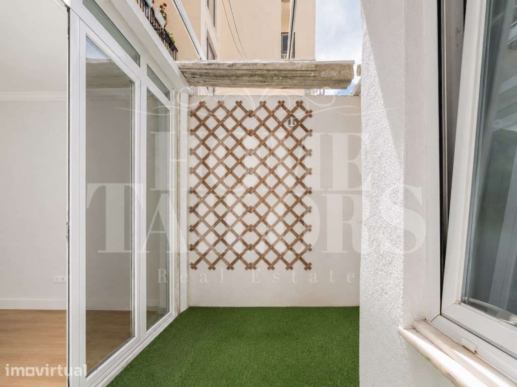 Apartamento T3 nas Avenidas Novas - Grande imagem: 3/23