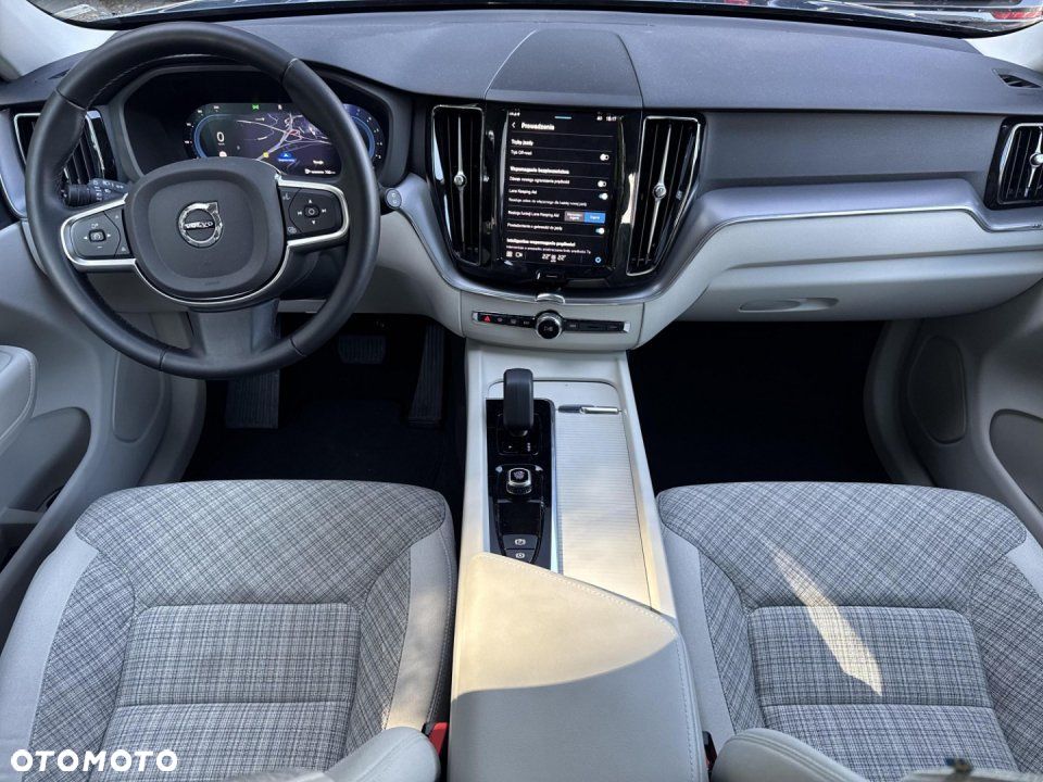 Volvo XC 60 - 16