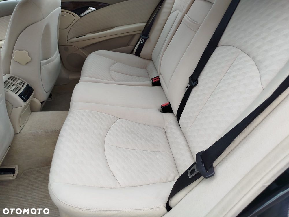 Mercedes-Benz Klasa E 220 CDI Classic - 14