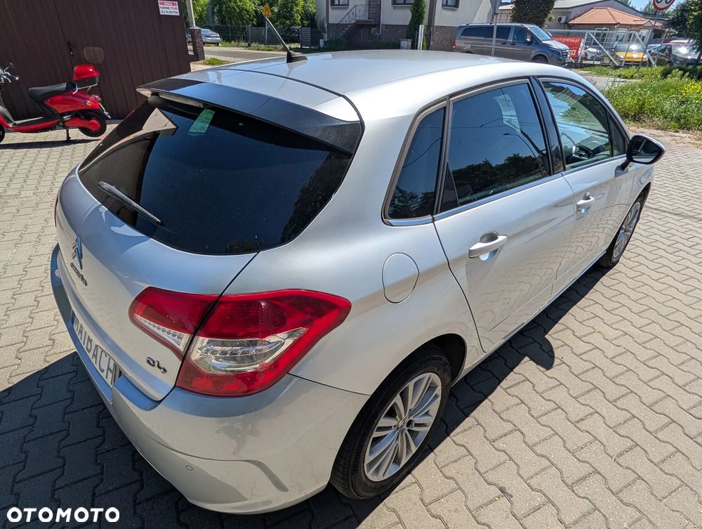 Citroën C4 HDi 90 Attraction - 19