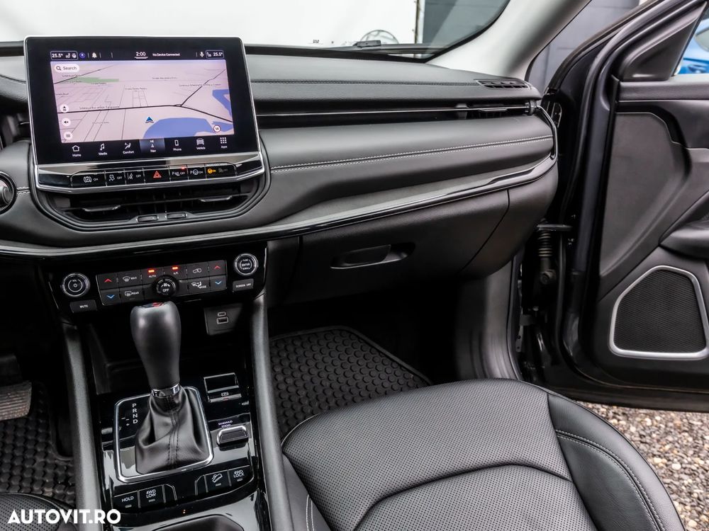 Jeep Compass 1.3T 4xe AT6 PHEV Summit - 18