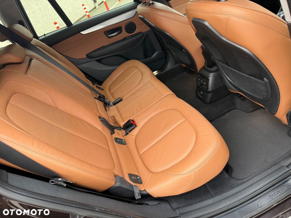 BMW Seria 2 220d xDrive Sport Line - 15