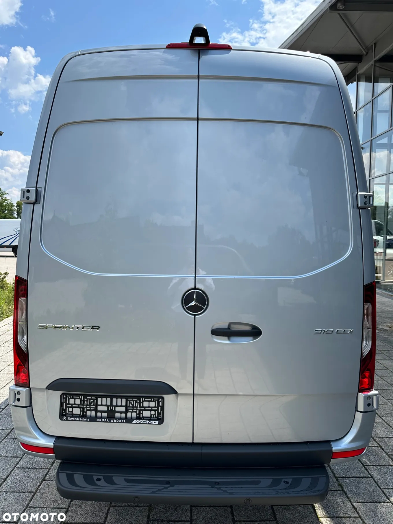 Mercedes-Benz Sprinter - 7