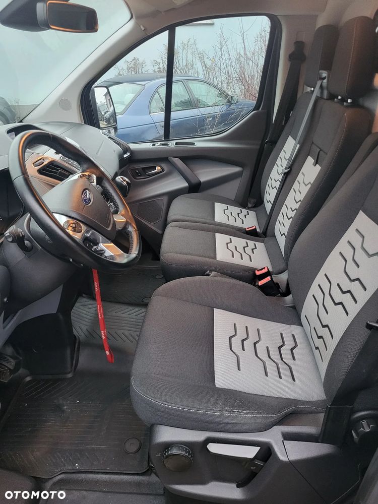 Ford TRANSIT CUSTOM L2H1 - 6
