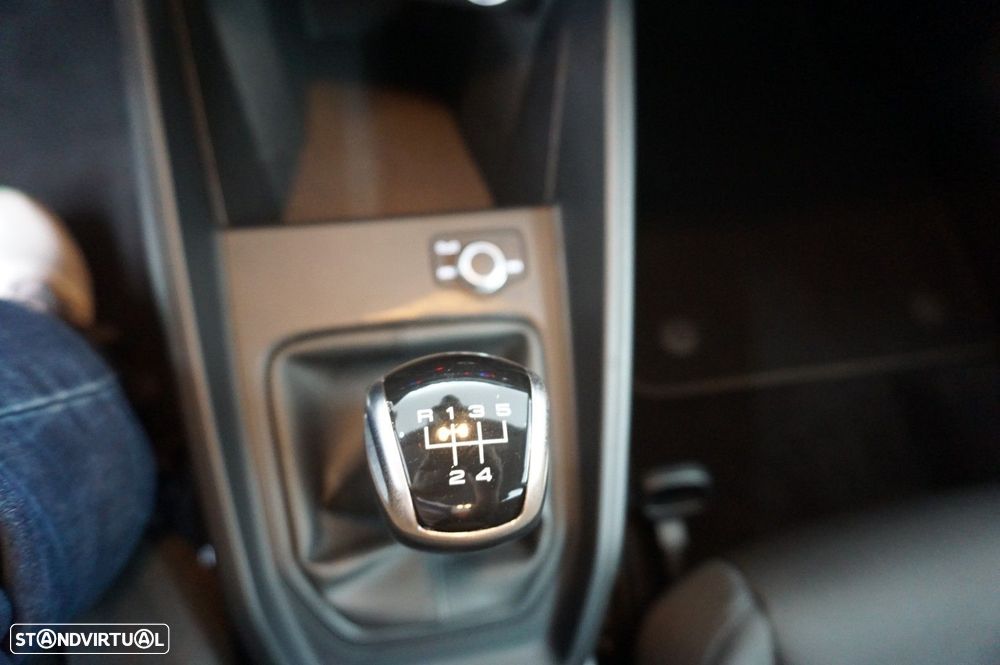 Audi A1 Sportback 25 TFSI Advanced - 19