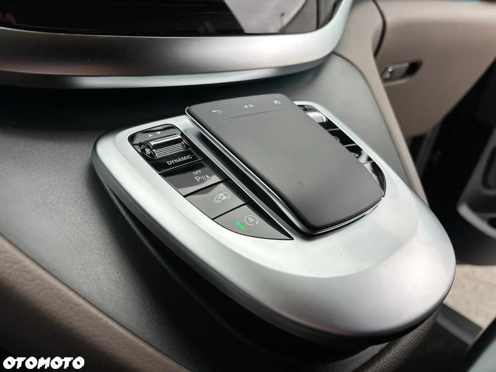 Mercedes-Benz Klasa V 300 d 4-Matic 9G-Tronic Avantgarde (d³ugi) - 15