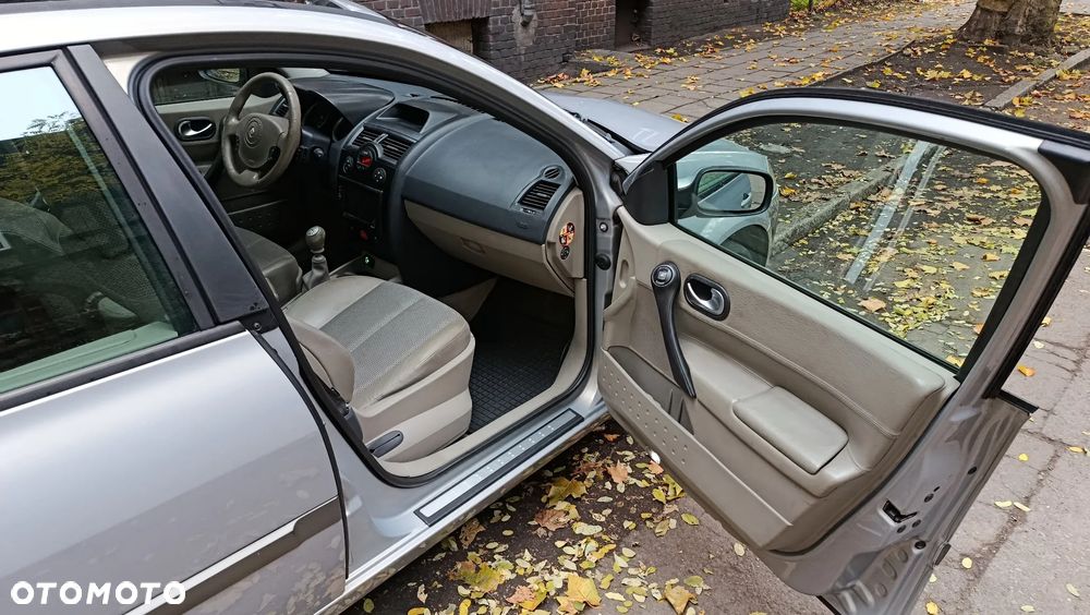 Renault Megane - 12