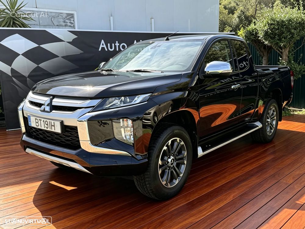 Mitsubishi L200 2.3 DI-D Strakar Club Evolution 4WD IVA DEDUTIVEL - 1