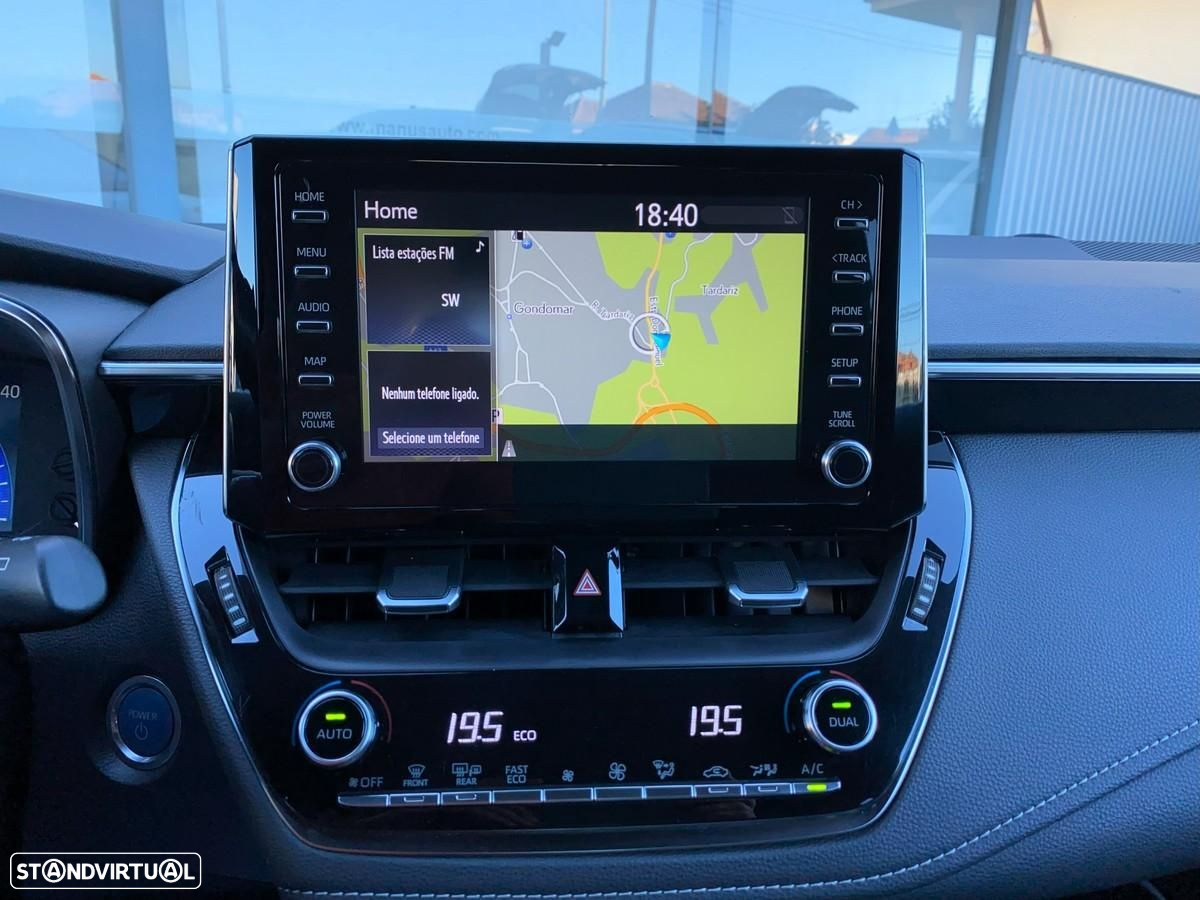 Toyota Corolla Touring Sports 1.8 Hybrid Comfort+P.Sport - 11