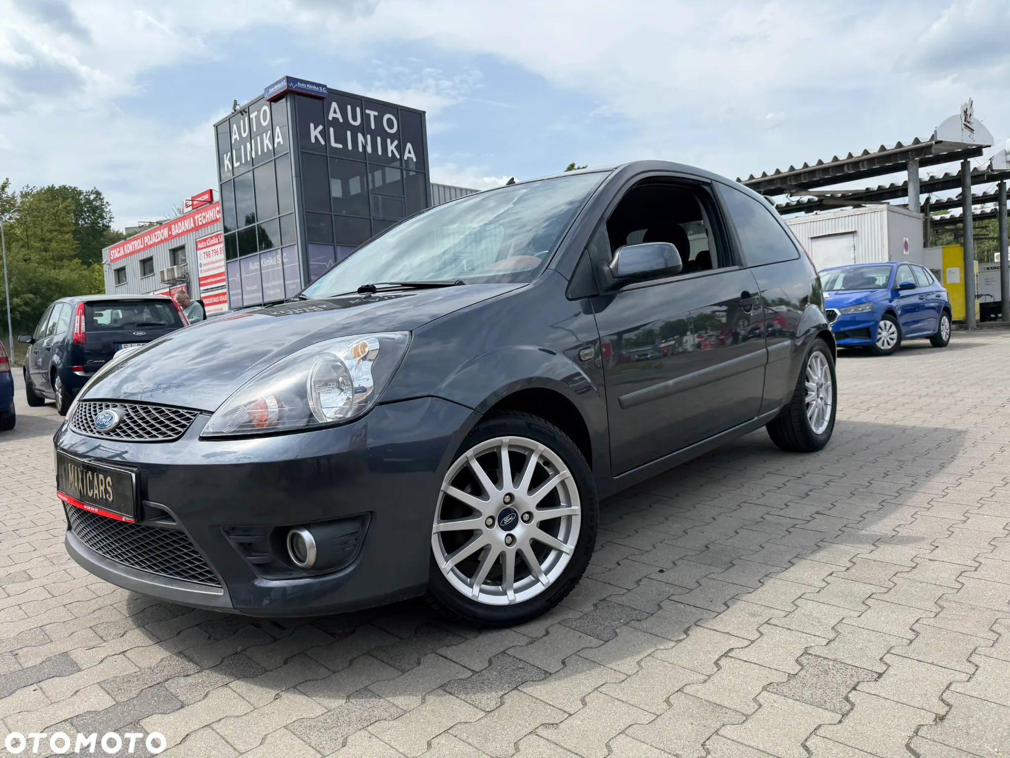 Ford Fiesta 1.4 Ambiente - 28