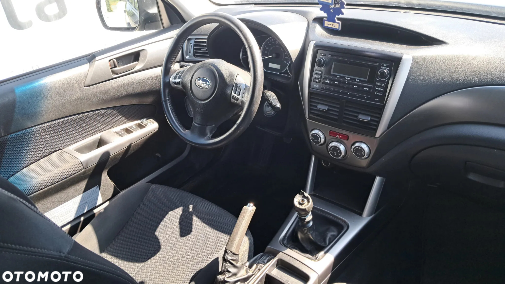 Subaru Forester 2.0 D Active - 10