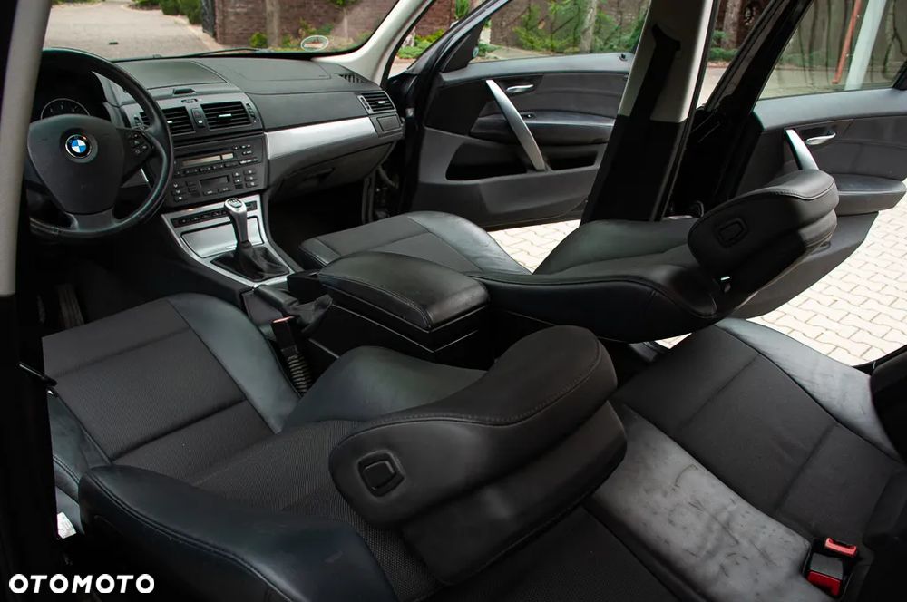 BMW X3 xDrive18d - 23