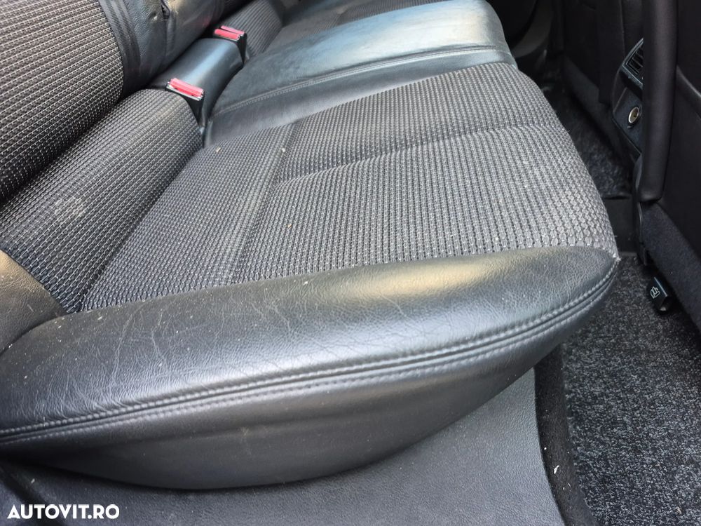 Peugeot 407 SW HDi 135 Automatik JBL - 21