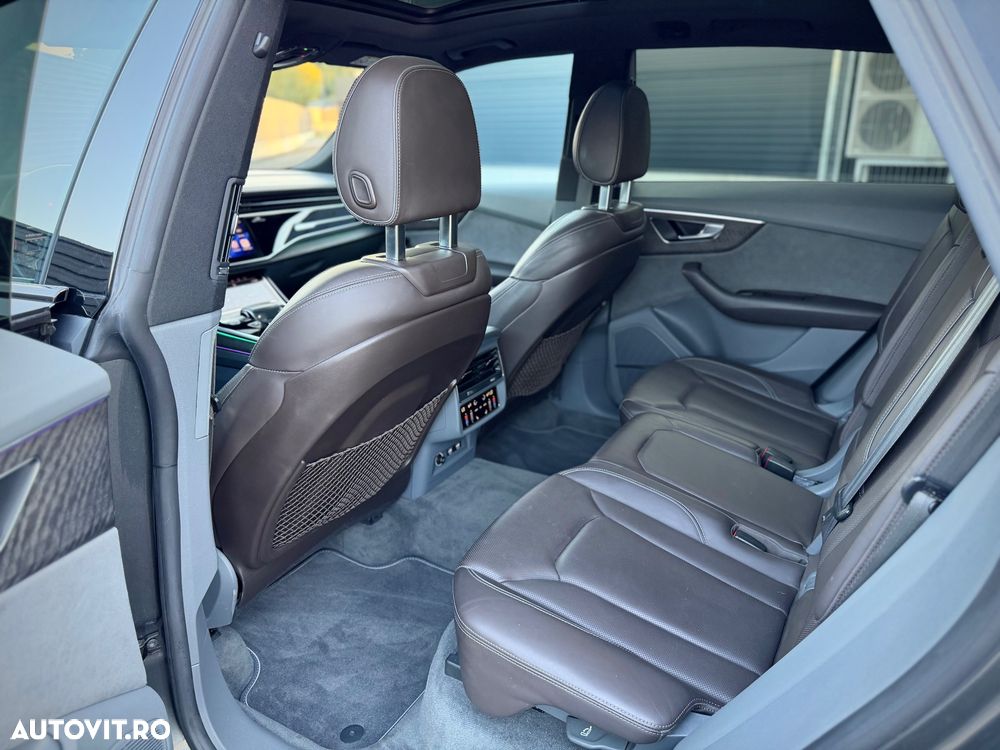 Audi Q8 - 15