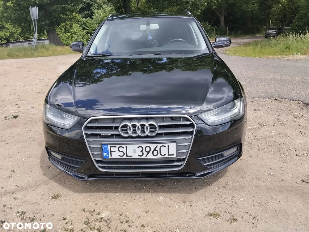 Audi A4 Avant - 1