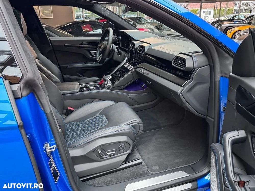 Lamborghini URUS Standard - 13