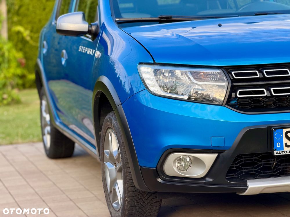 Dacia Sandero Stepway TCe 90 (S&S) Celebration - 14