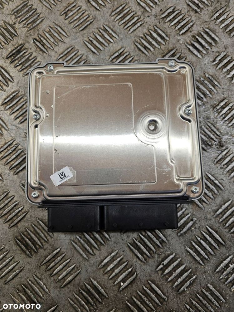 komputer bmw 3 f30 2.0 0281018506 dde8517874 - 2