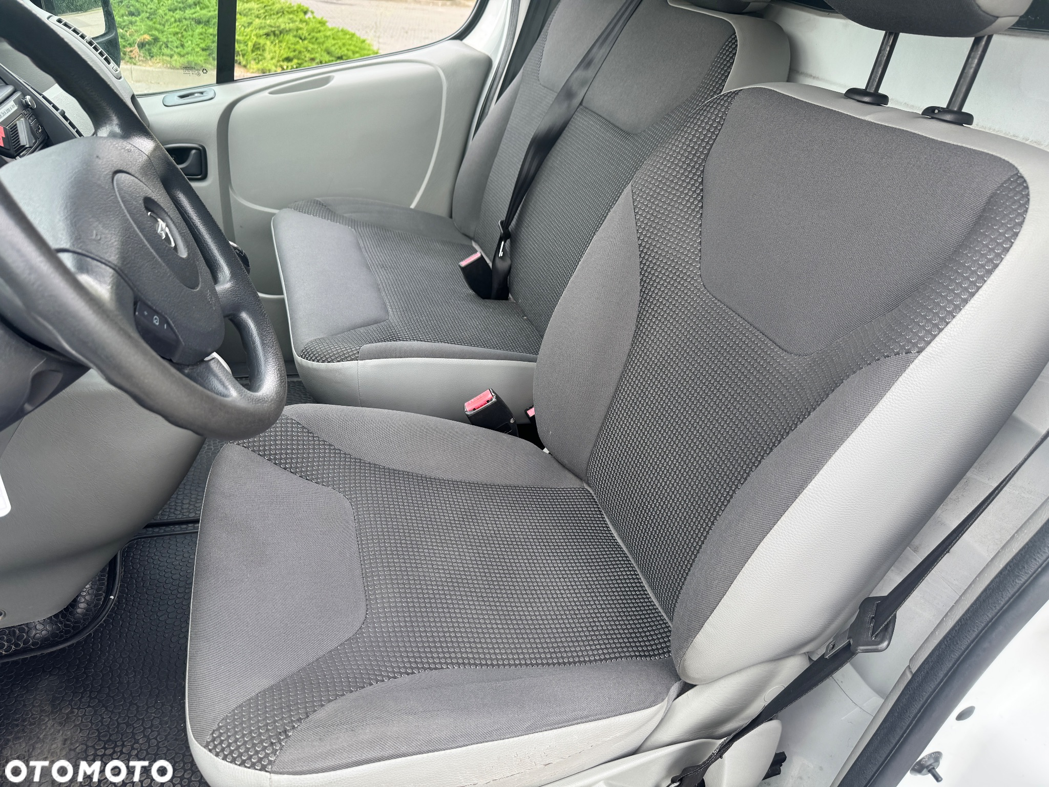 Opel Vivaro 2.0 CDTI L2H1 EcoFlex - 12