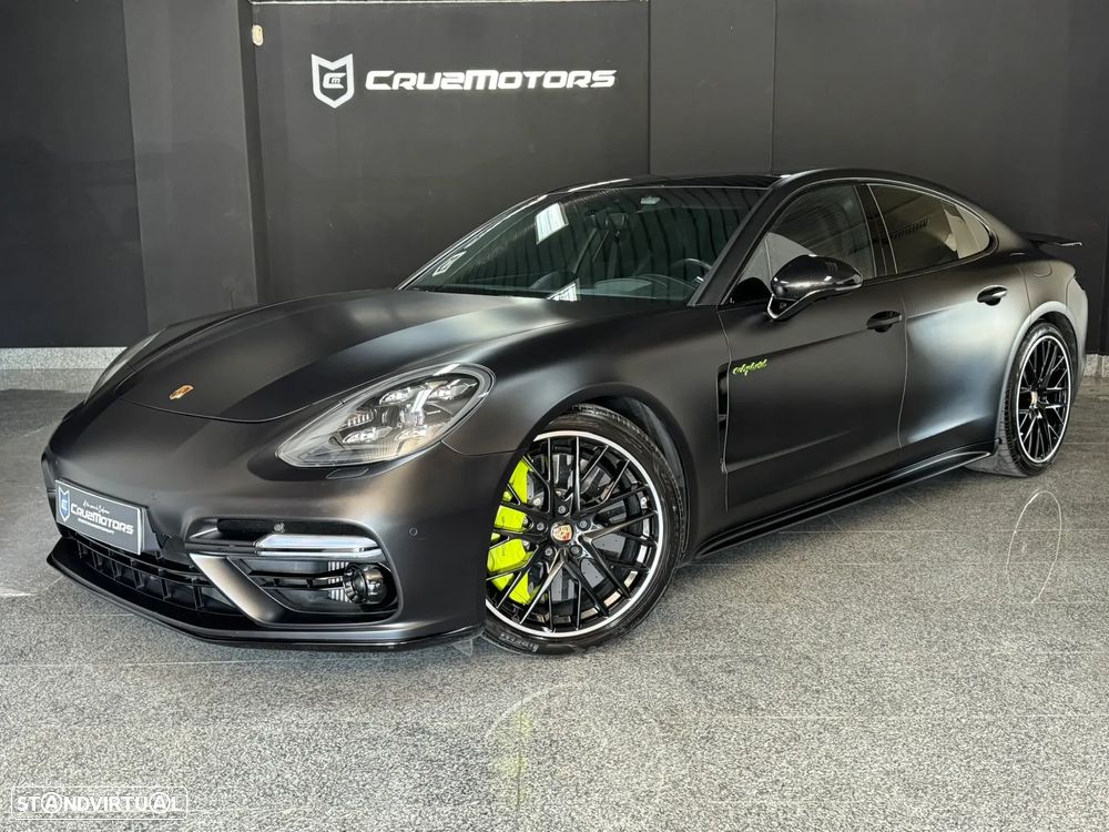 Porsche Panamera Turbo S E-Hybrid - 1