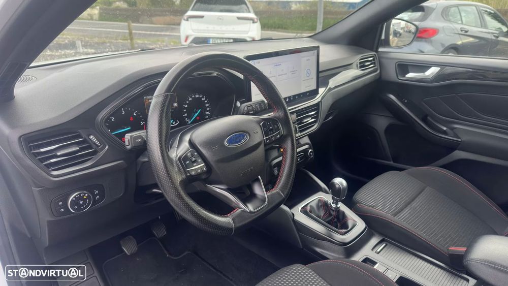 Ford Focus SW 1.5 TDCi EcoBlue ST-Line X - 21