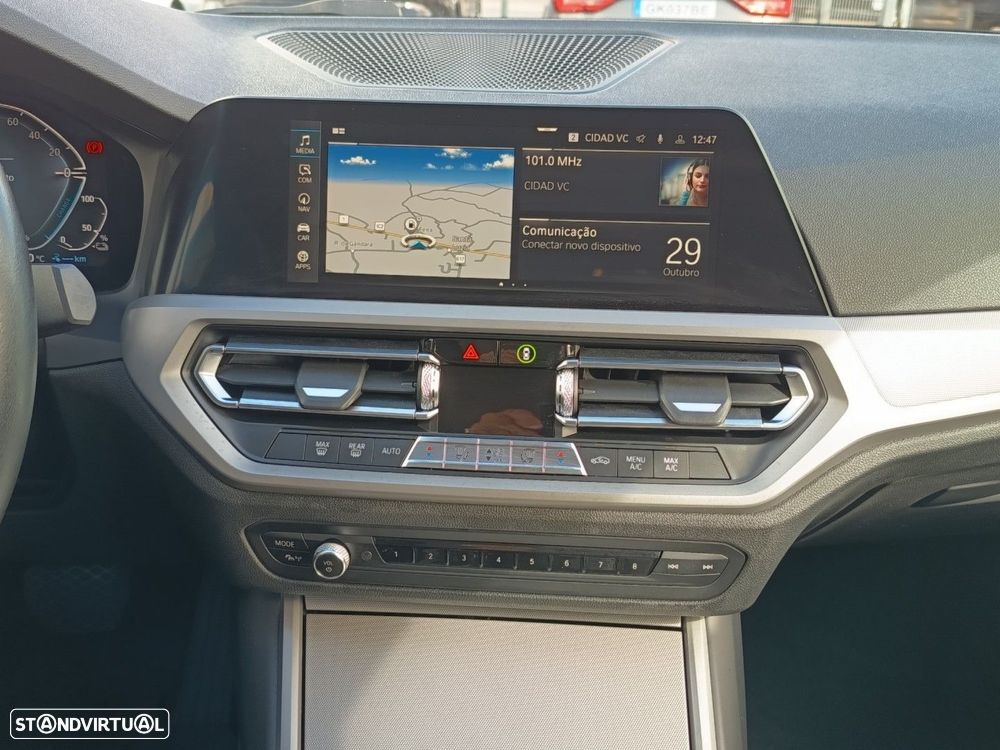 BMW 330 e Corporate Edition Auto - 14