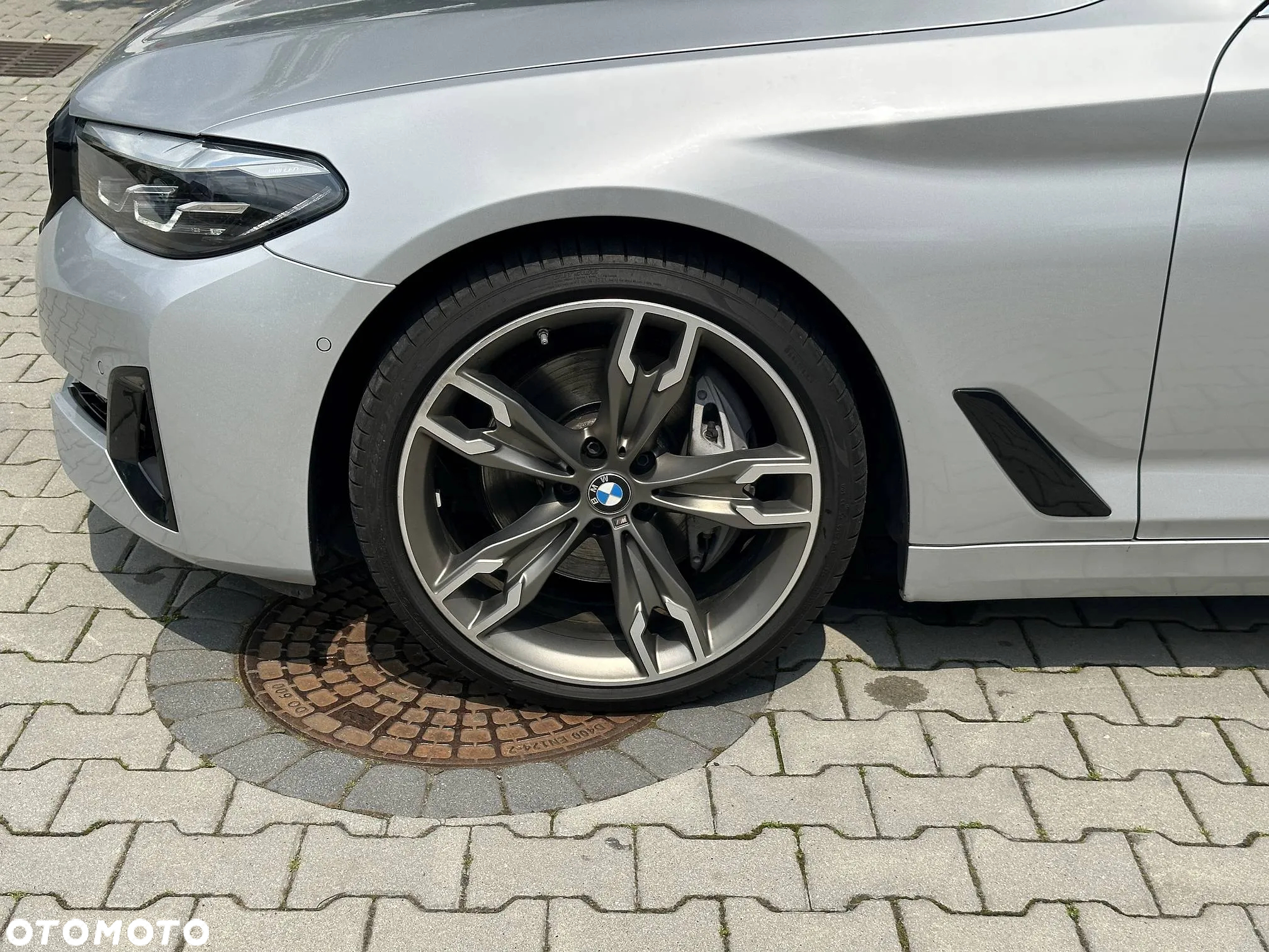 BMW Seria 5 530d xDrive Touring - 6