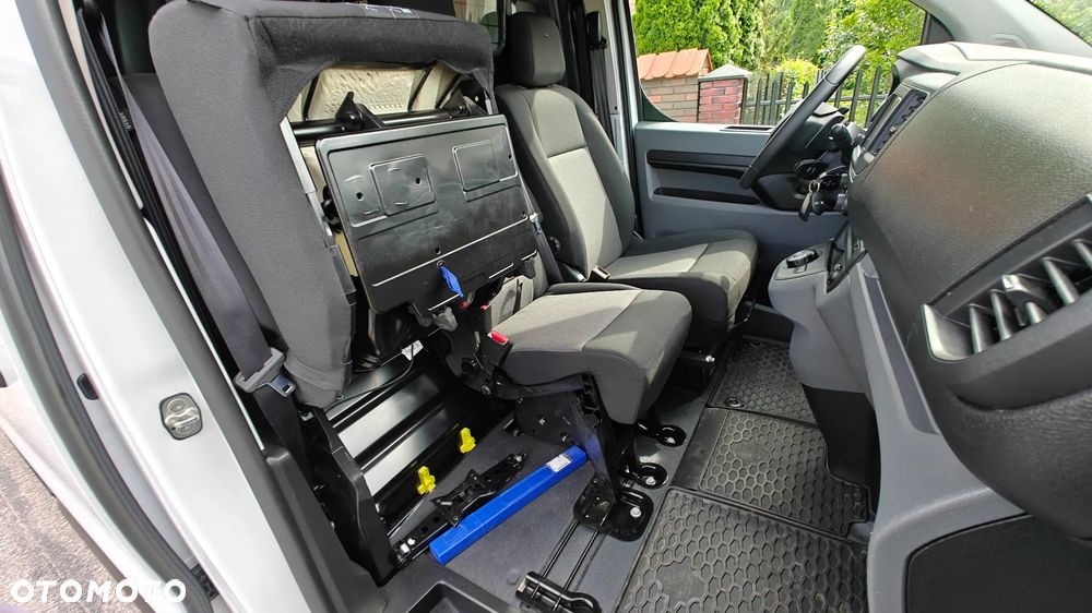 Opel Vivaro - 16