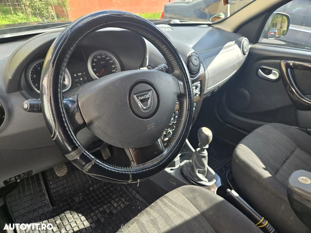 Dacia Duster 1.5 dCi 4x2 Prestige - 5