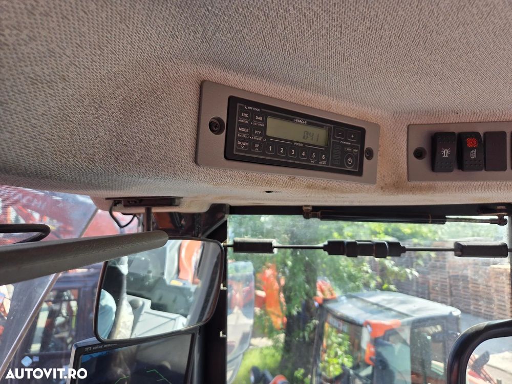 Hitachi ZW310-6, 2020, 6.209ore, CUPA 5mc, CUPLA RAPIDA, virare cu JOYSTICK, Masa operationala 28tone, anv MICHELIN 70%-ok, Gresare automata, camera spate, CANTAR, aer conditionat, STARE FOARTE BUNA, computer romana, posibil leasing 4 ani-PROMOTIE 119.500Eur - 29