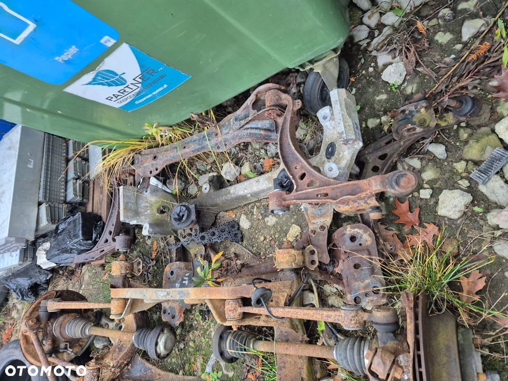 Półosie Lexus SC400 94-99r. - 1