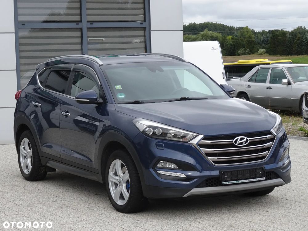 Hyundai Tucson blue 2.0 CRDi 4WD Premium