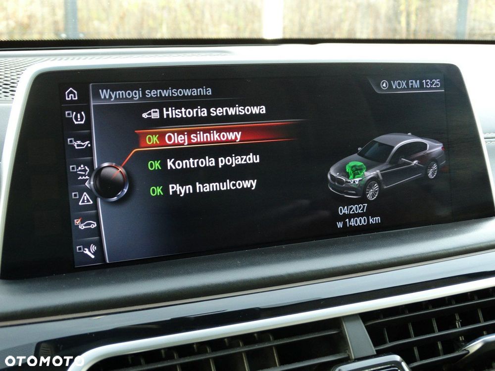 BMW Seria 7 740d xDrive - 33