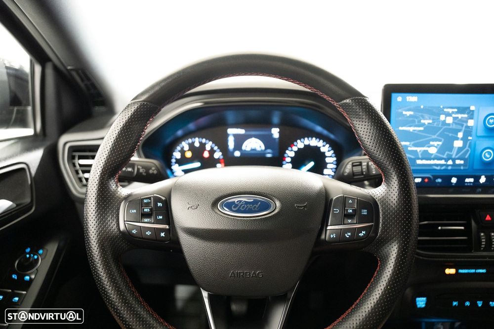 Ford Focus SW 1.0 EcoBoost MHEV ST-Line - 19
