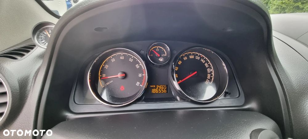 Opel Antara 2.4 Cosmo - 22