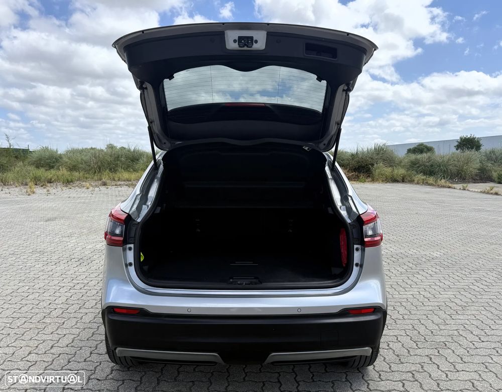 Nissan Qashqai 1.2 DIG-T N-Connecta 18 Xtronic - 13