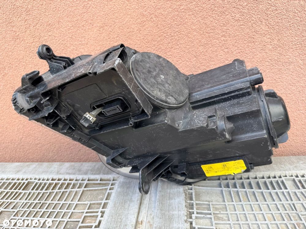 Lampa przednia VW TOURAN I LIFT 1T1 XENON PRAWA EUROPA ORYGINALNA AL - 3