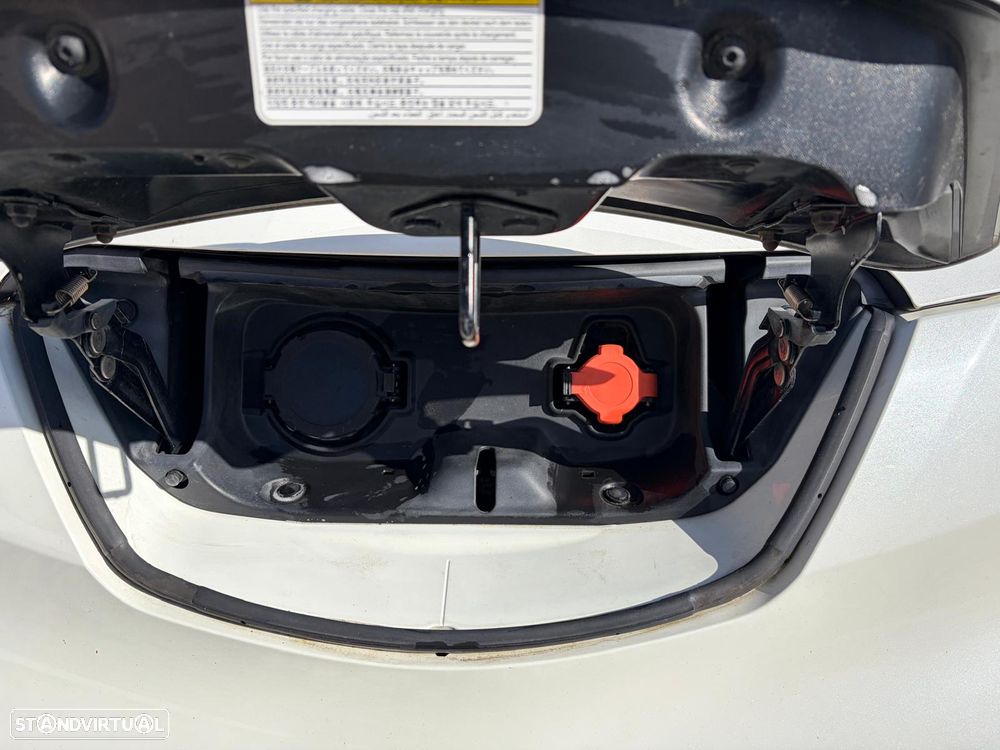 Nissan NV200 Combi - 15