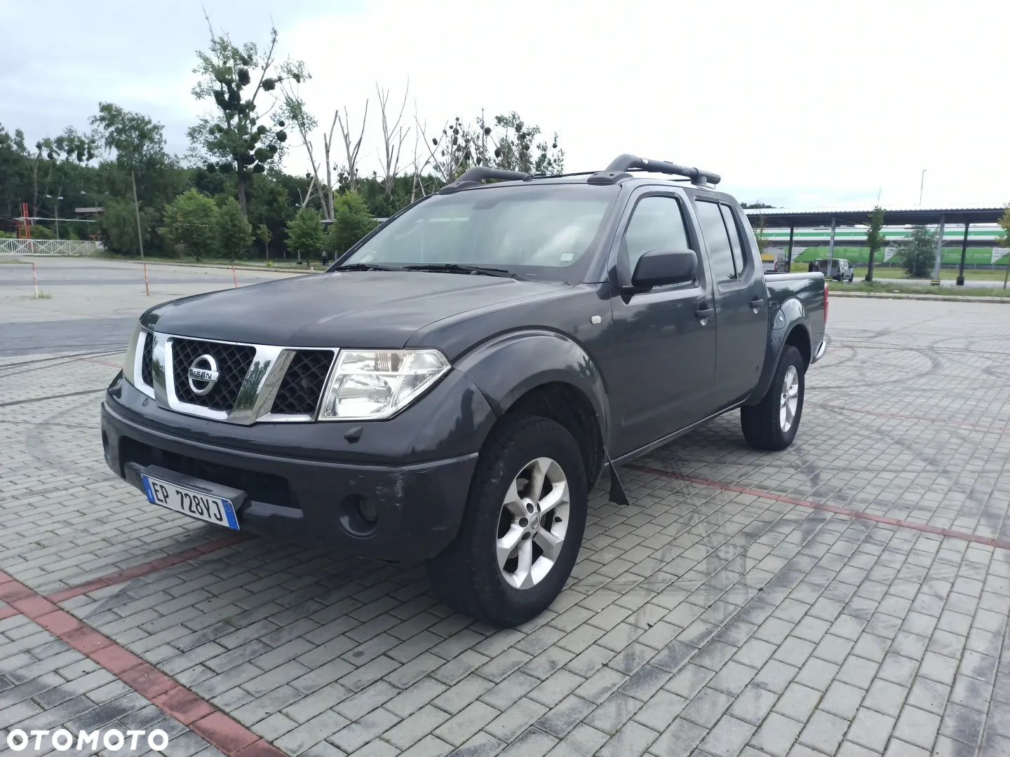 Nissan Navara 2.5 TDi Base / XE - 1