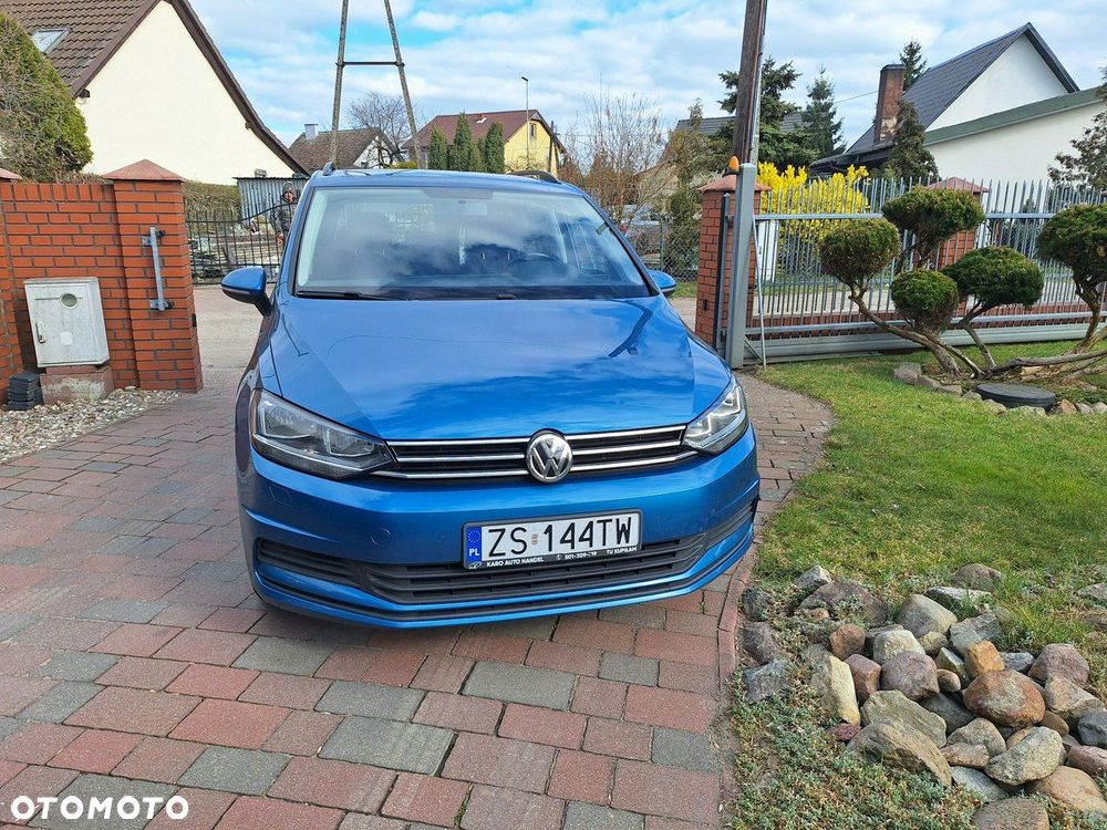 Volkswagen Touran 2.0 TDI BMT Comfortline - 10