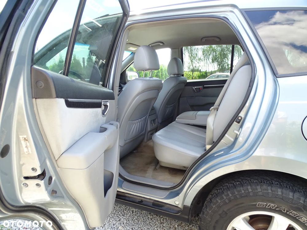 Hyundai Santa Fe - 8