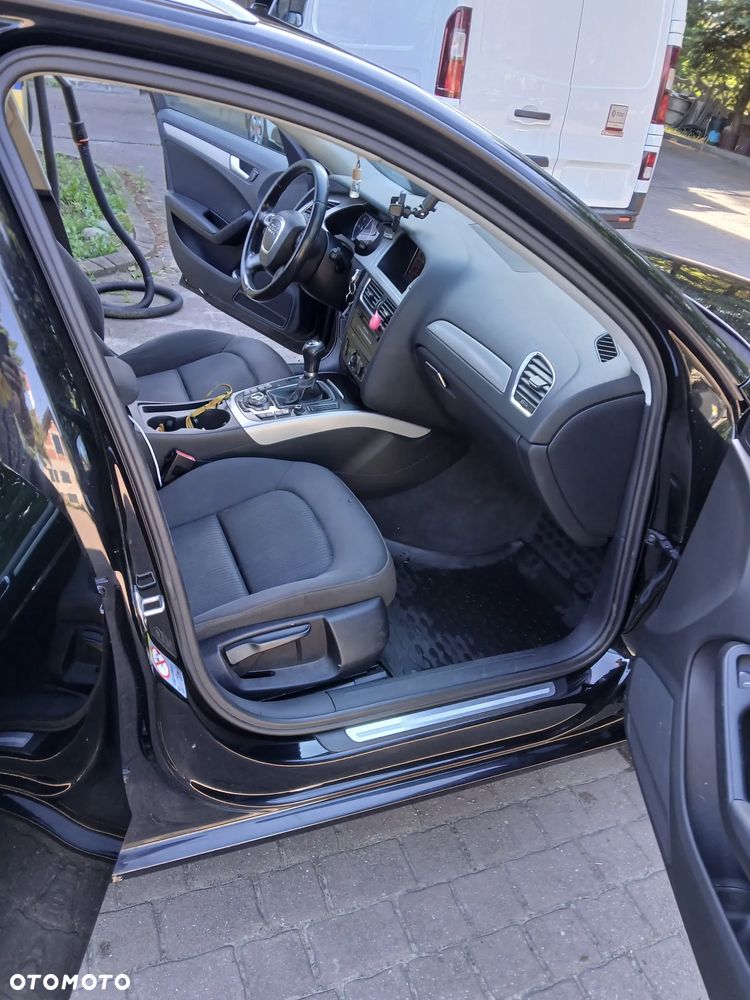 Audi A4 Avant 2.0 TDI - 9