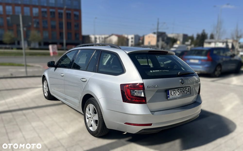 Skoda Octavia 1.6 TDI Ambition - 7