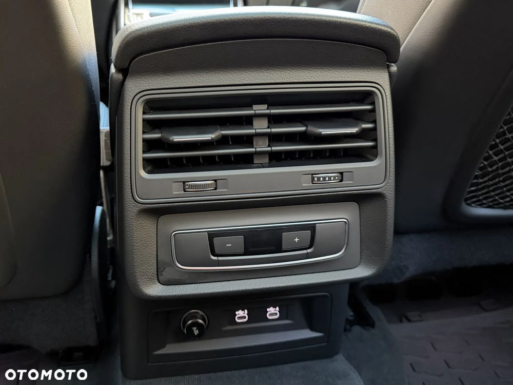 Audi Q7 3.0 TFSI Quattro Tiptronic - 23