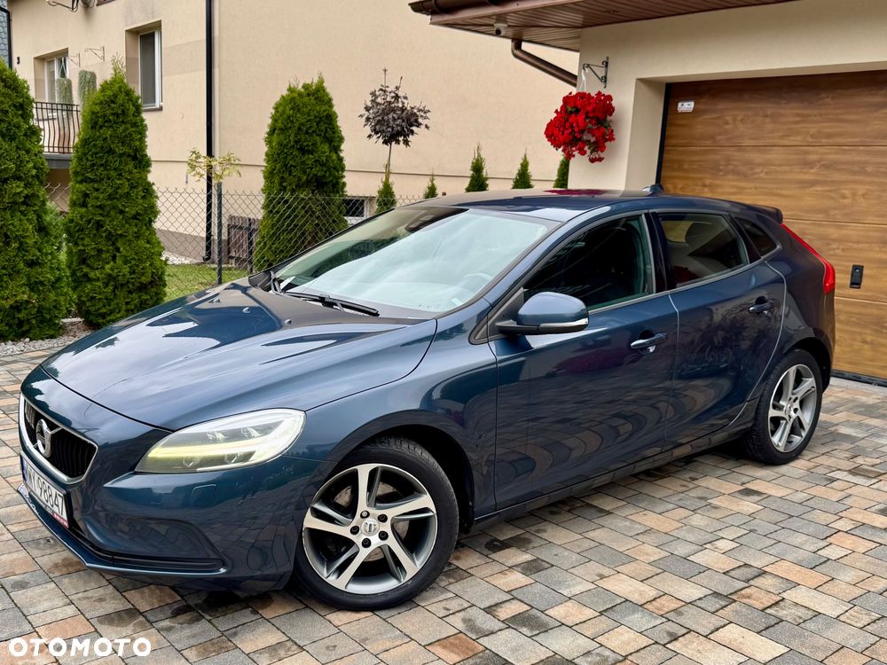 Volvo V40 D3 Momentum - 39